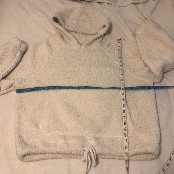 AMERICAN EAGLE OUTFITTERS Sweatshirt Women's Medium Beige Teddy Pullover Hoodie - Picture 5 of 9